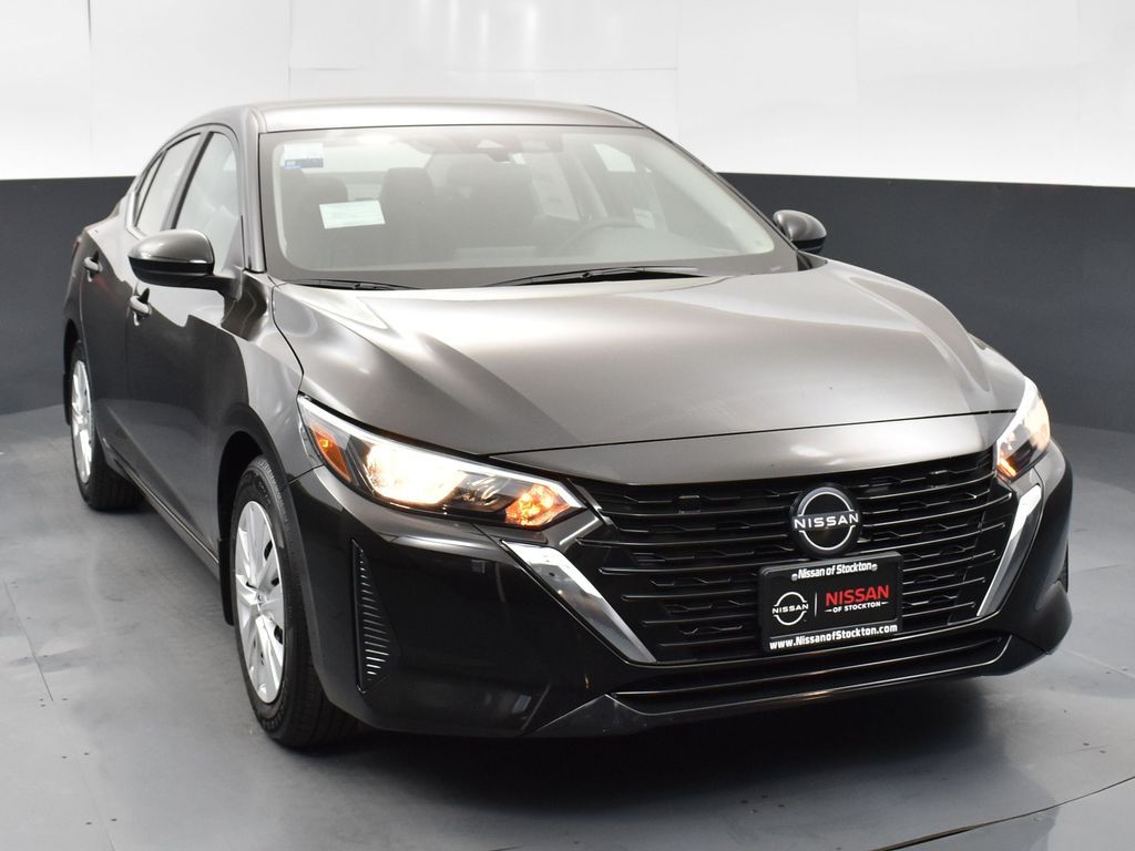 2025 Nissan Sentra Sedan 