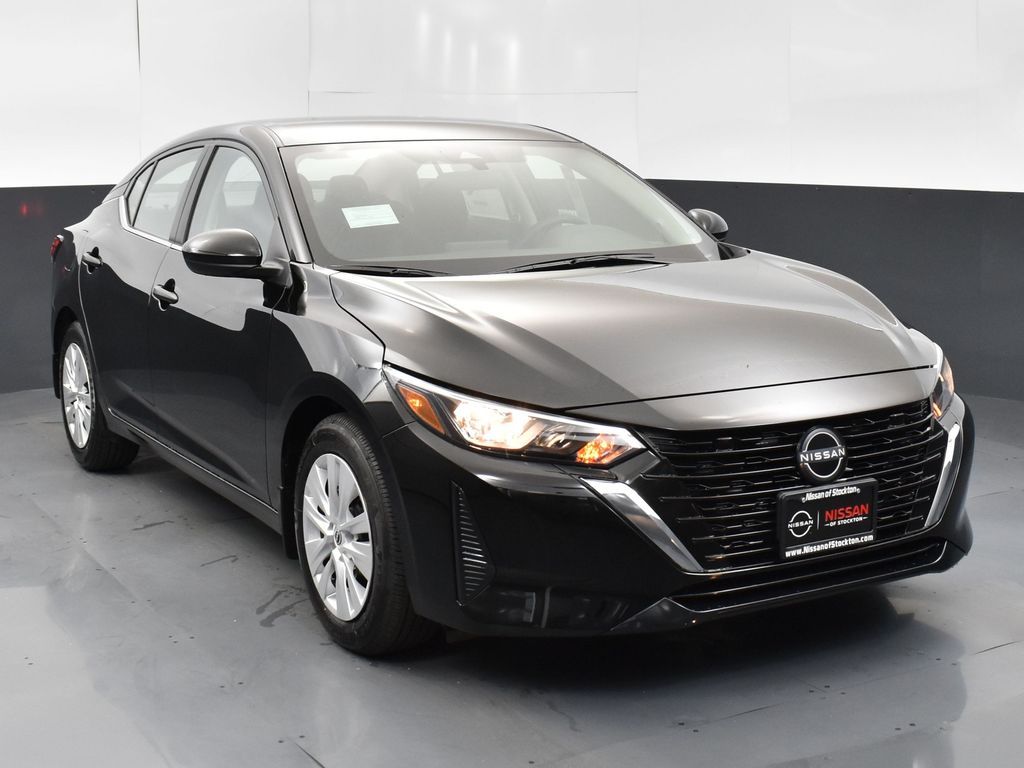 2025 Nissan Sentra Sedan 