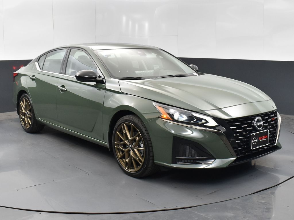 2025 Nissan Altima Sedan 