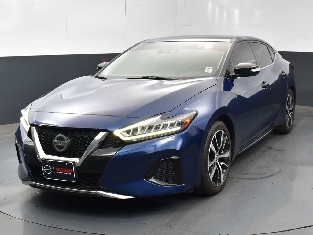 2022 Nissan Maxima SV photo 3