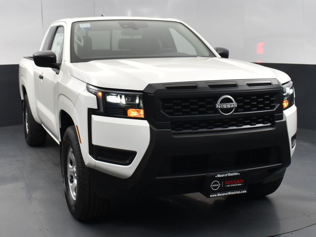 2026 Nissan Frontier S photo 2