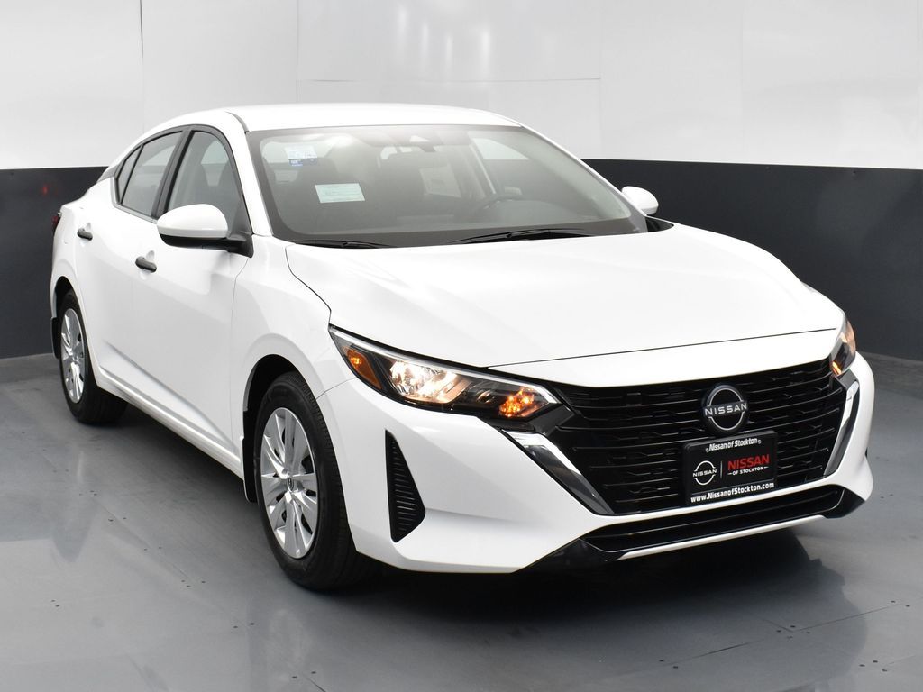 2025 Nissan Sentra Sedan 