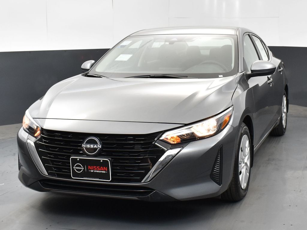2025 Nissan Sentra S photo 2