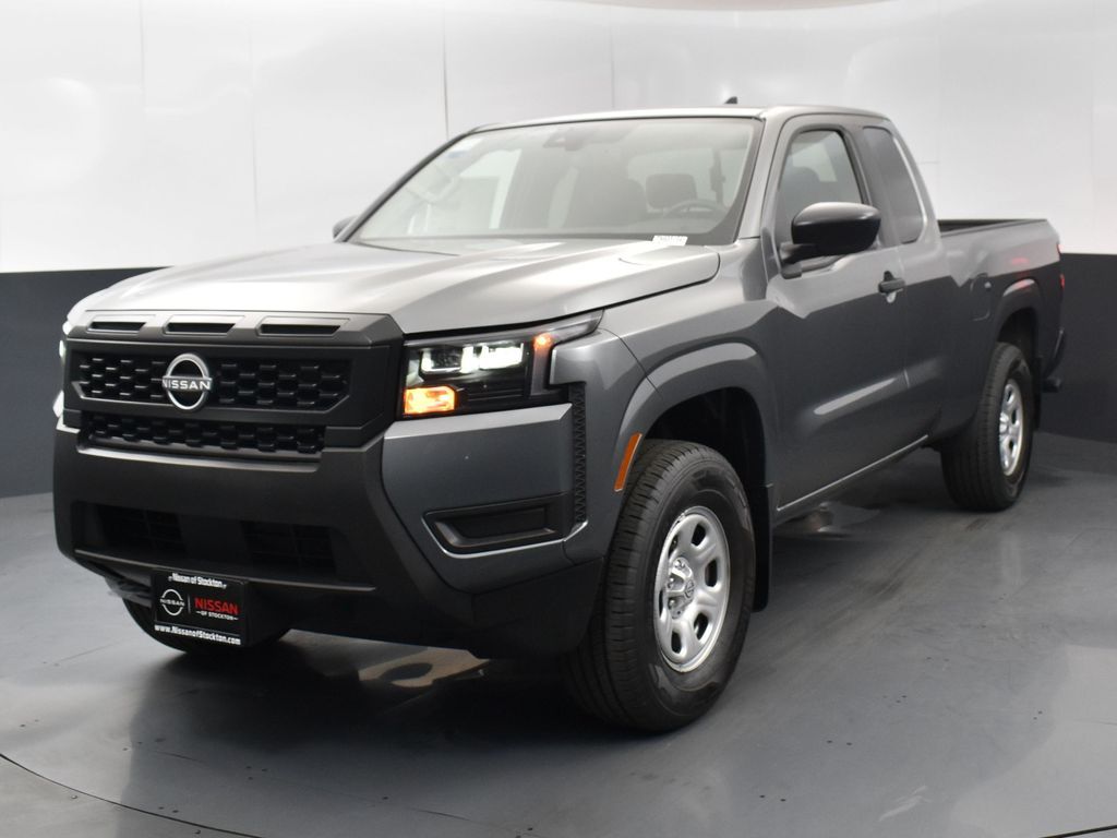 2026 Nissan Frontier S photo 3