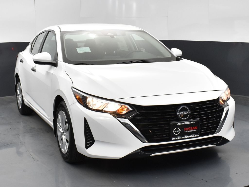 2025 Nissan Sentra Sedan 