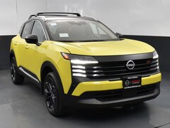 2025 Nissan Kicks SR SUV