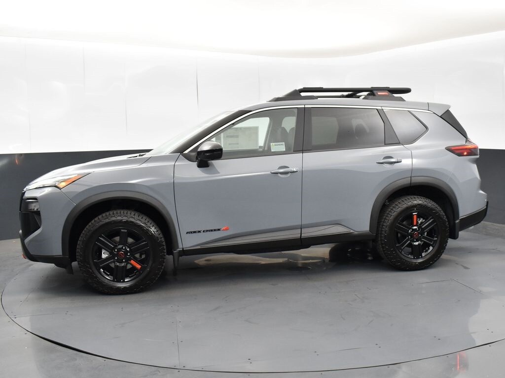 2026 Nissan Rogue SV photo 3