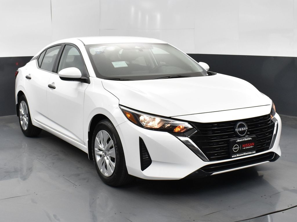 2025 Nissan Sentra Sedan 