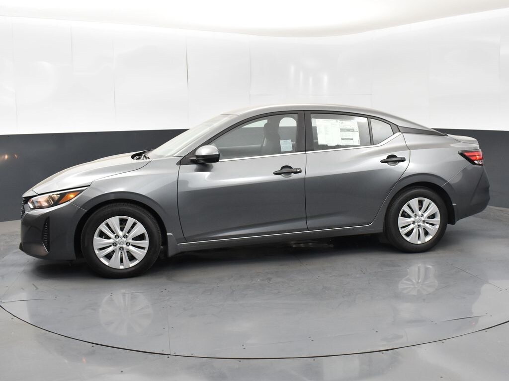 2025 Nissan Sentra S photo 4