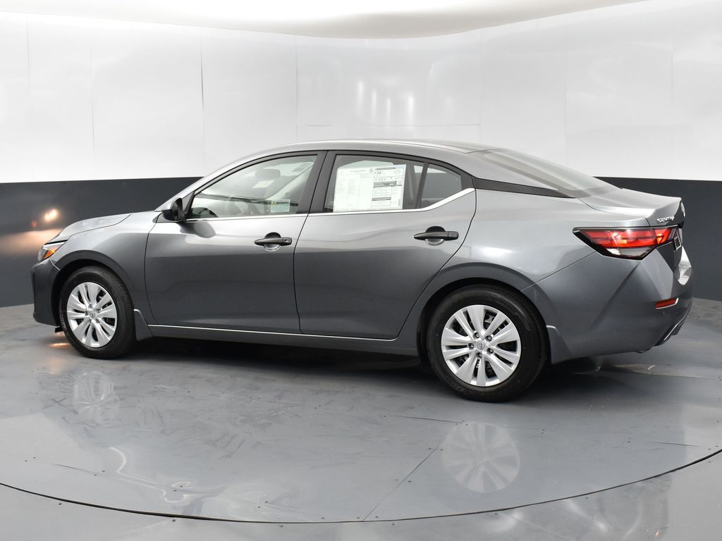 2025 Nissan Sentra S photo 3