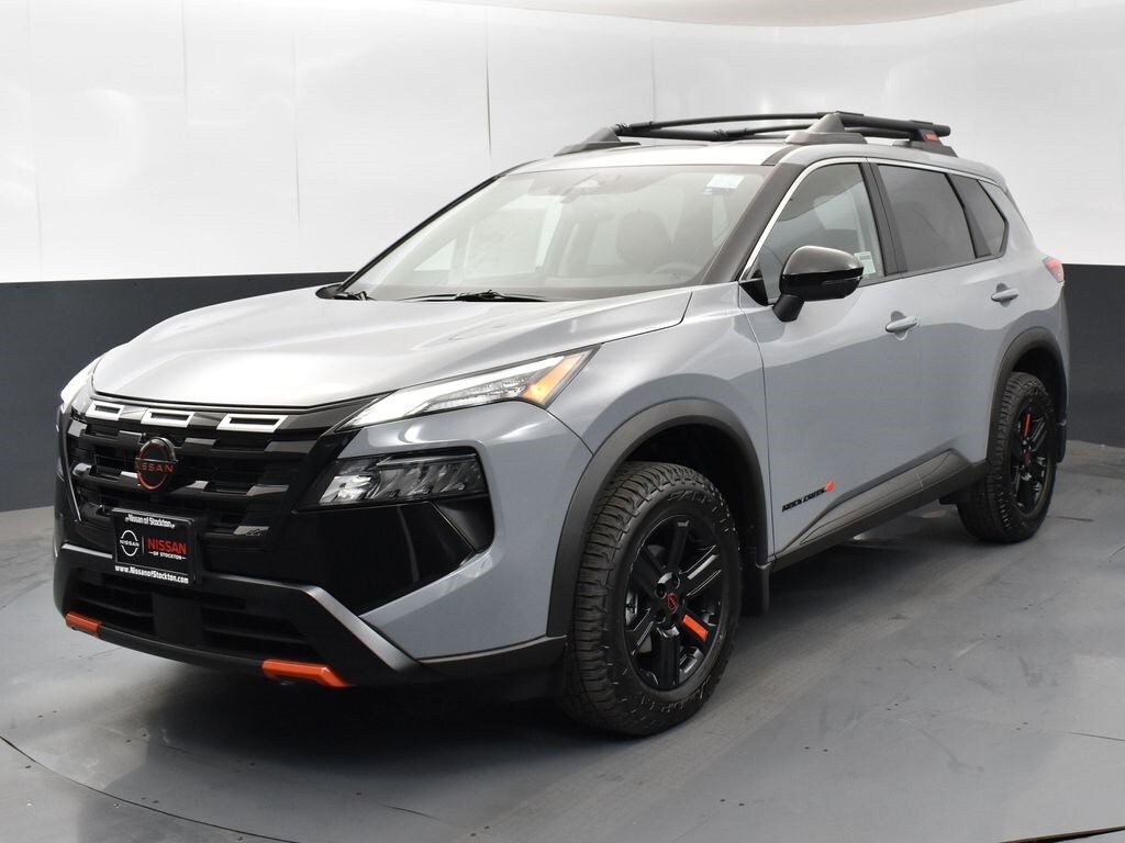 2026 Nissan Rogue SV photo 2