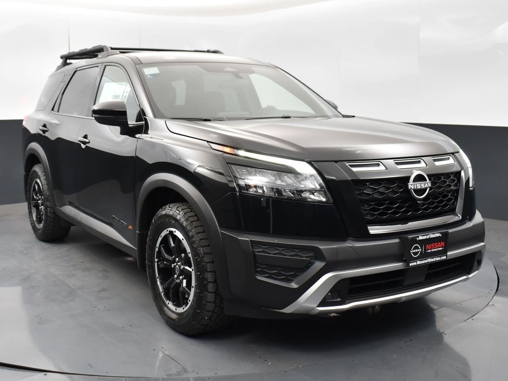 2025 Nissan Pathfinder SUV 