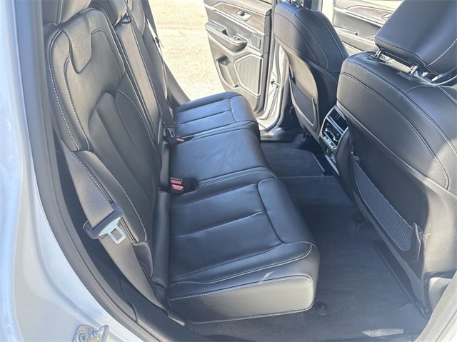 2022 Jeep Grand Cherokee Limited - Photo 11