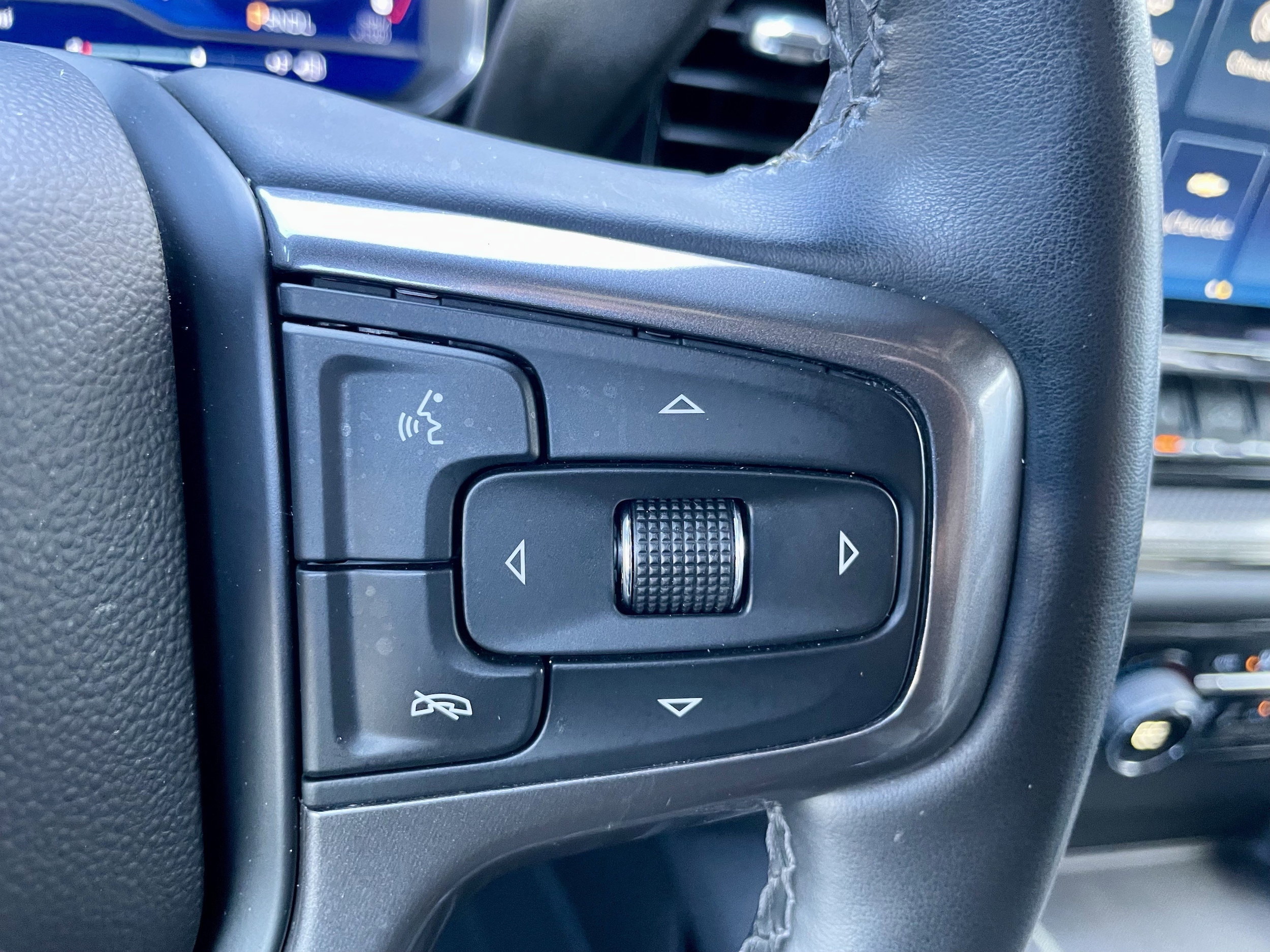 2025 Chevrolet Silverado 2500HD ZR2 - Photo 22