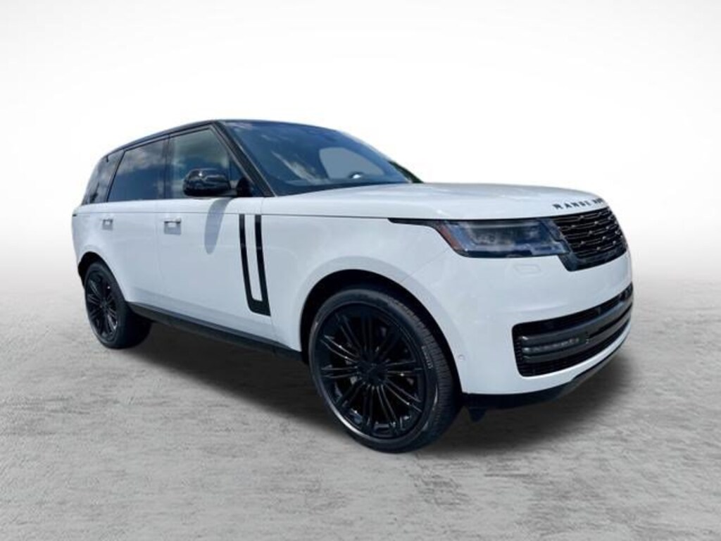 New 2026 Land Rover Range Rover SE SUV