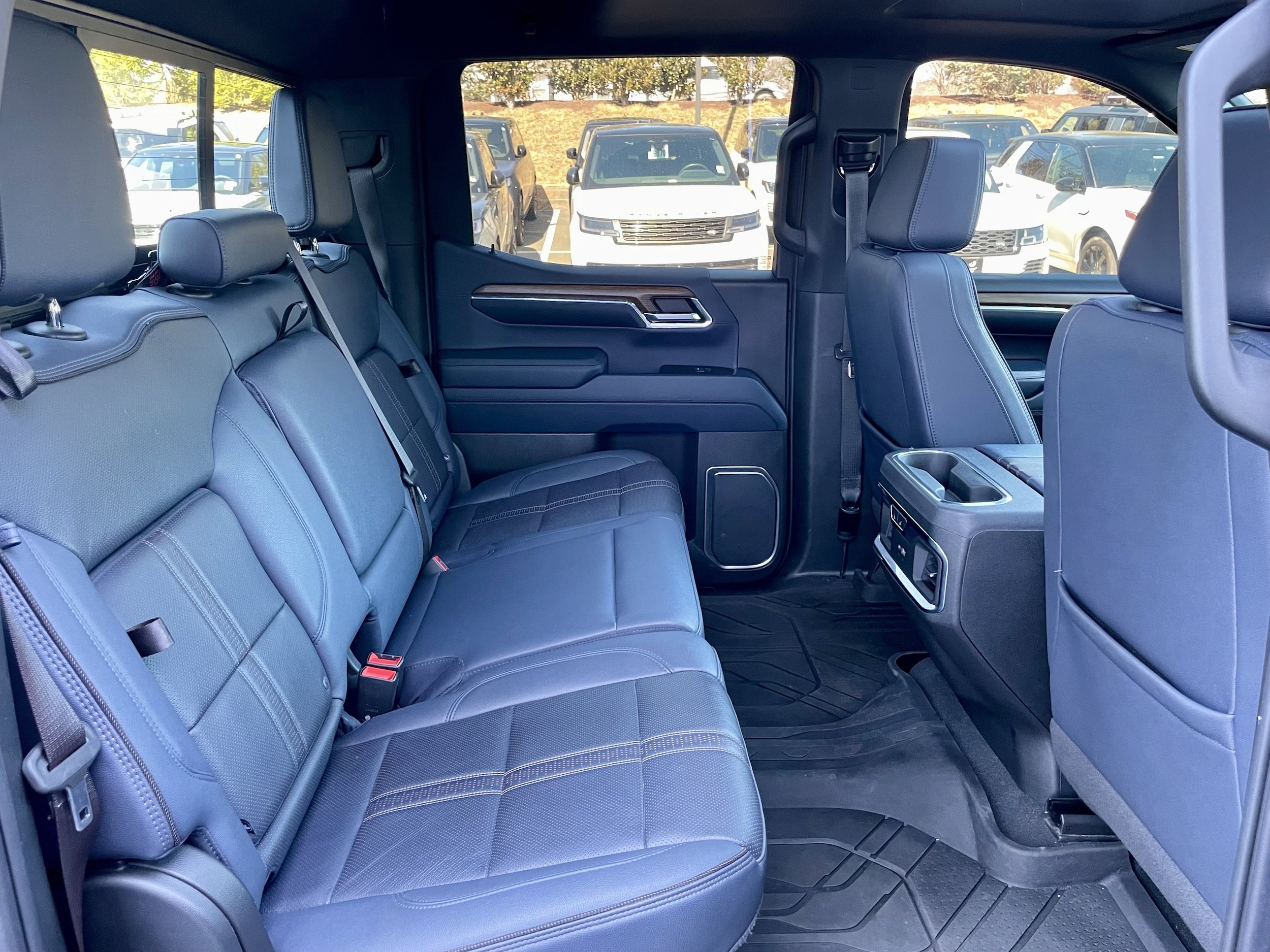 2022 Chevrolet Silverado 1500 High Country - Photo 31