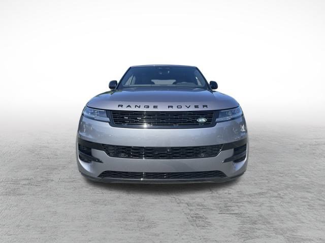 2025 Land Rover Range Rover Sport SE photo 2