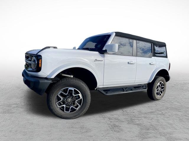 2024 Ford Bronco Outer Banks 4x4's photo