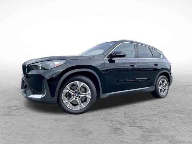2023 BMW X1 28i's photo
