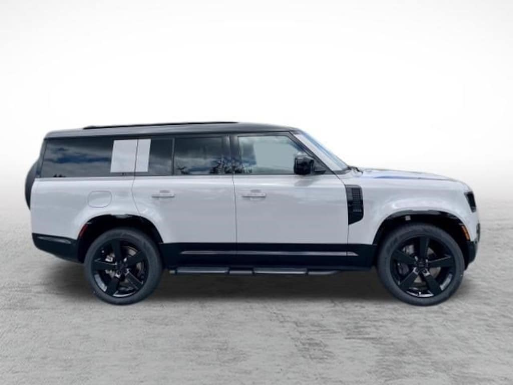 New 2026 Land Rover Defender 130 X-Dynamic SE SUV