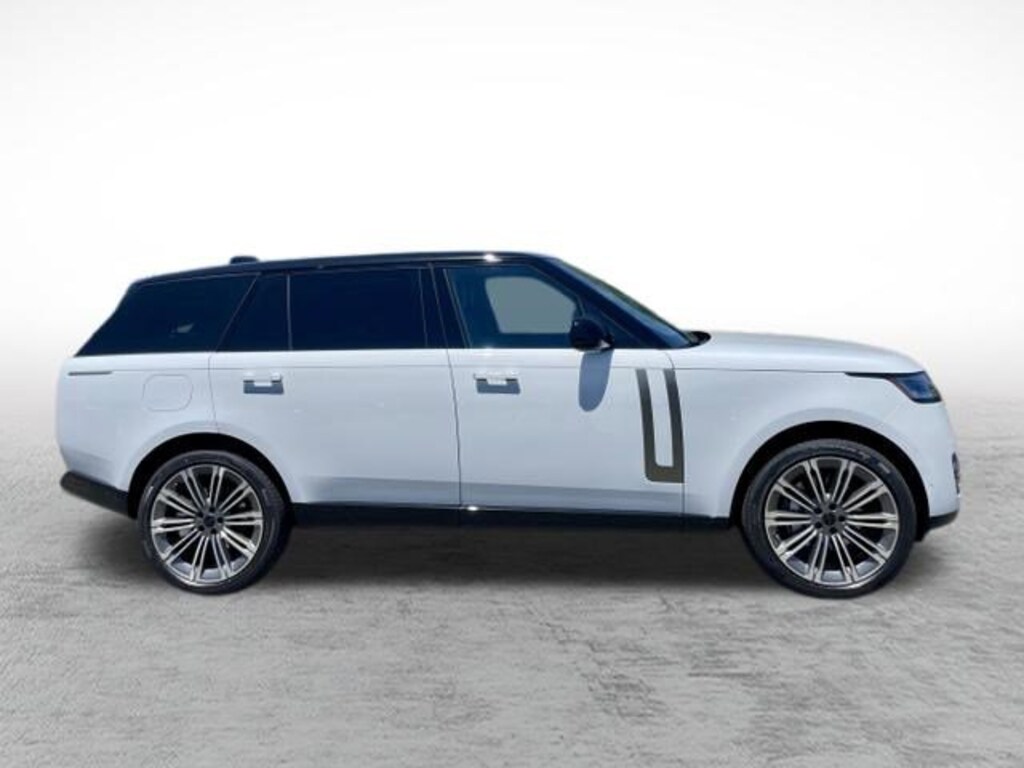 New 2026 Land Rover Range Rover SE 7 Seats SUV