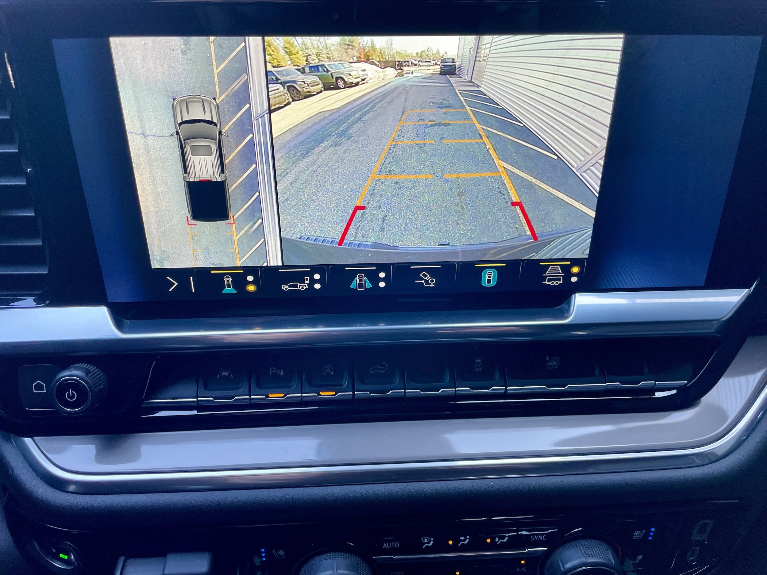 2022 Chevrolet Silverado 1500 High Country - Photo 28