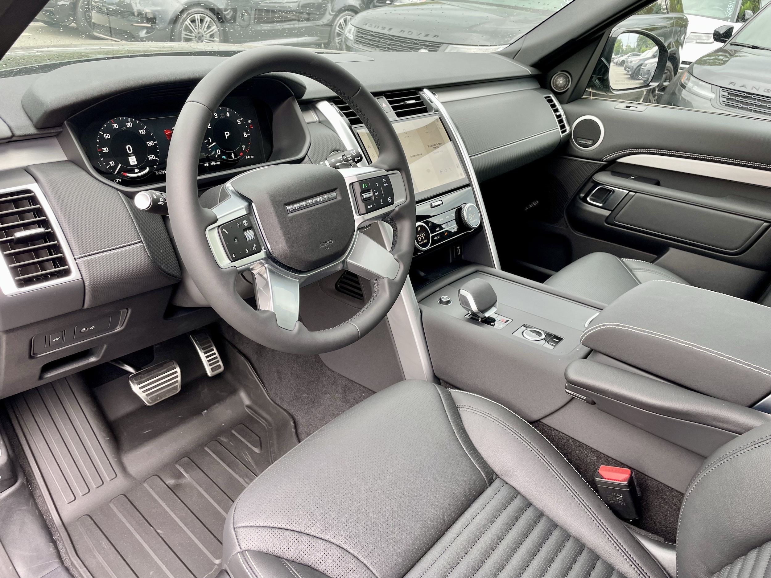 2026 Land Rover Discovery Gemini Edition - Photo 13
