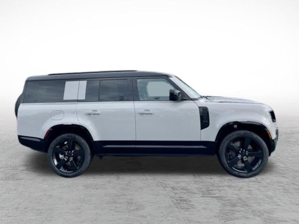 New 2026 Land Rover Defender 130 X-Dynamic SE SUV