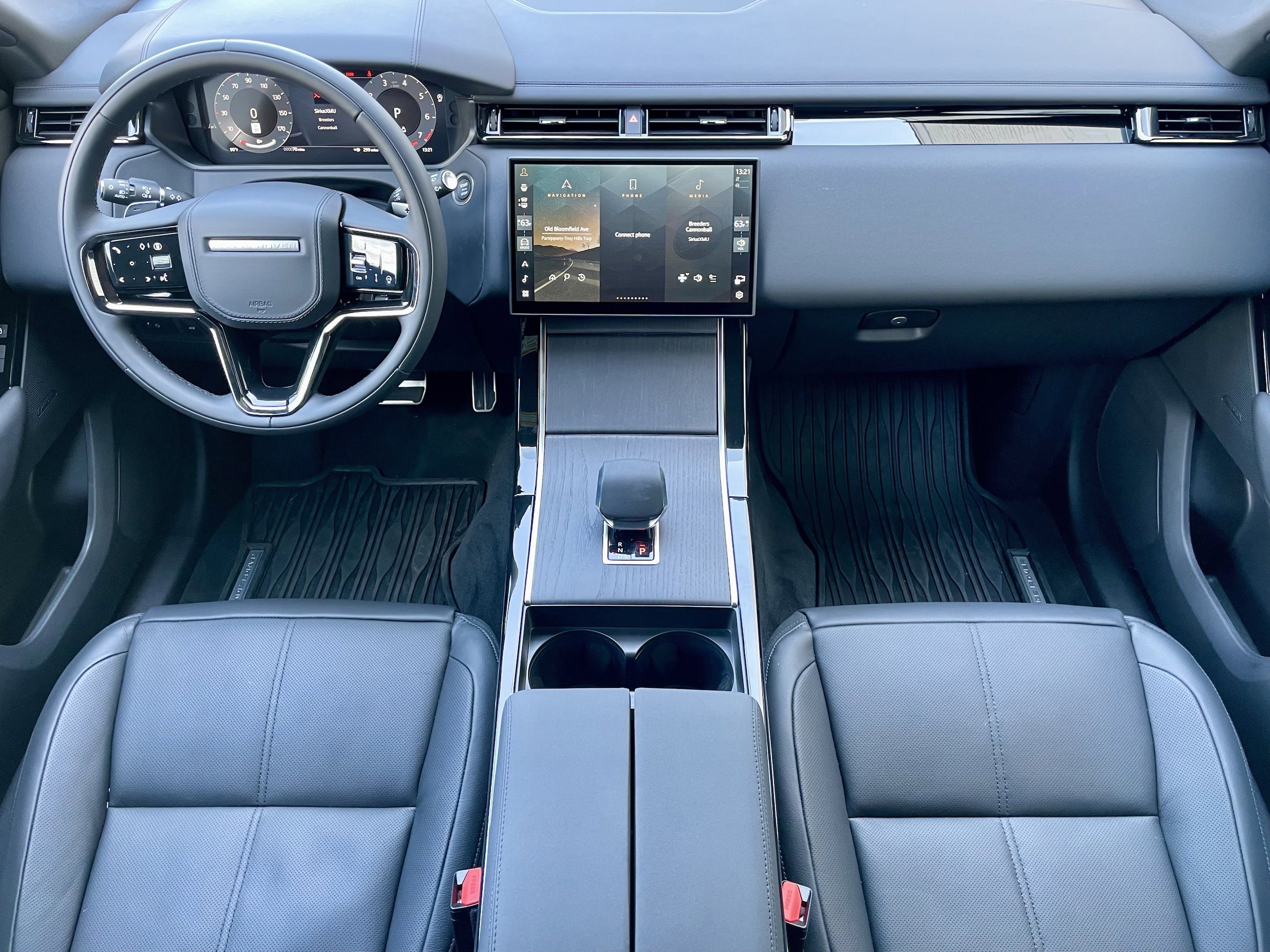 2026 Land Rover Range Rover Velar Dynamic SE - Photo 16