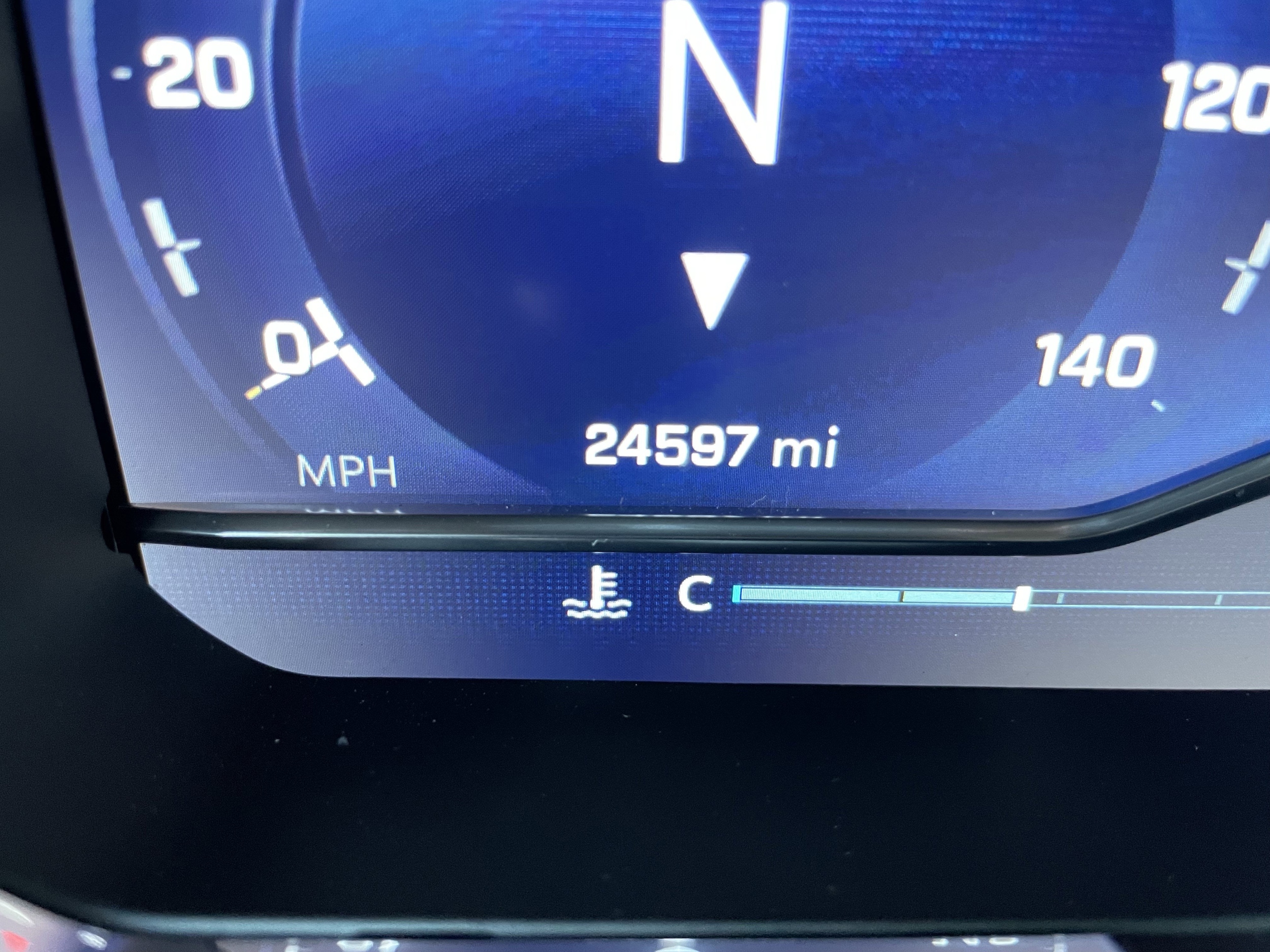 2025 Chevrolet Silverado 2500HD ZR2 - Photo 25
