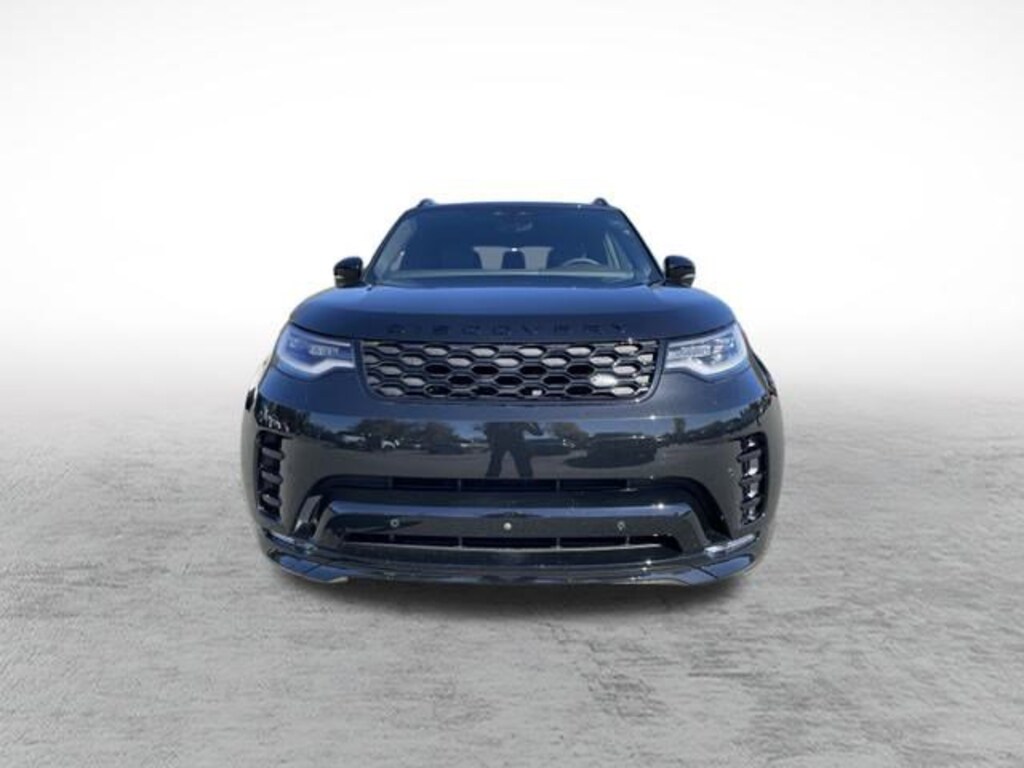 New 2025 Land Rover Discovery Dynamic SE SUV