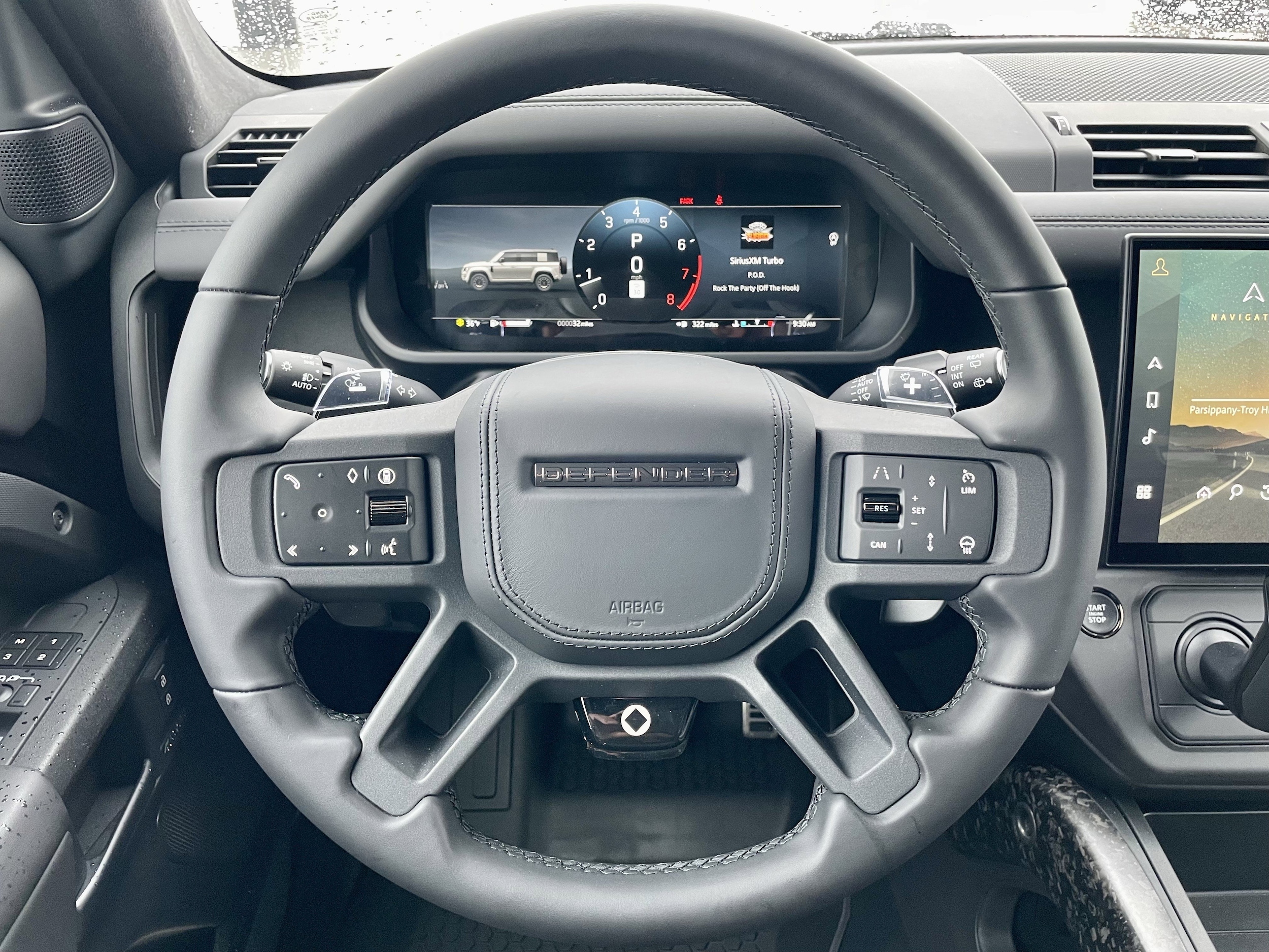 2026 Land Rover Defender OCTA Black - Photo 20