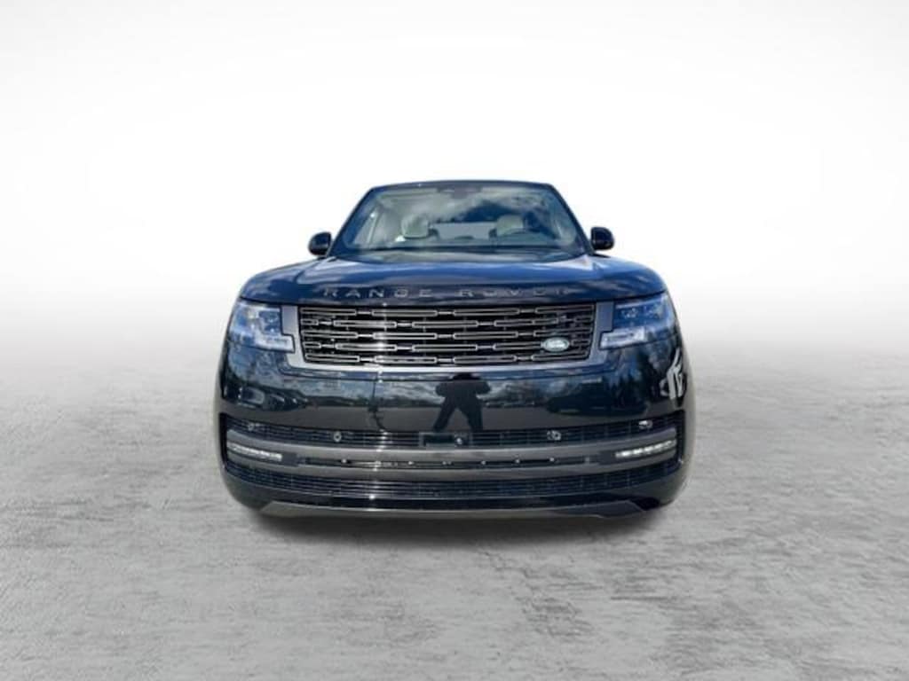 New 2026 Land Rover Range Rover SE SUV