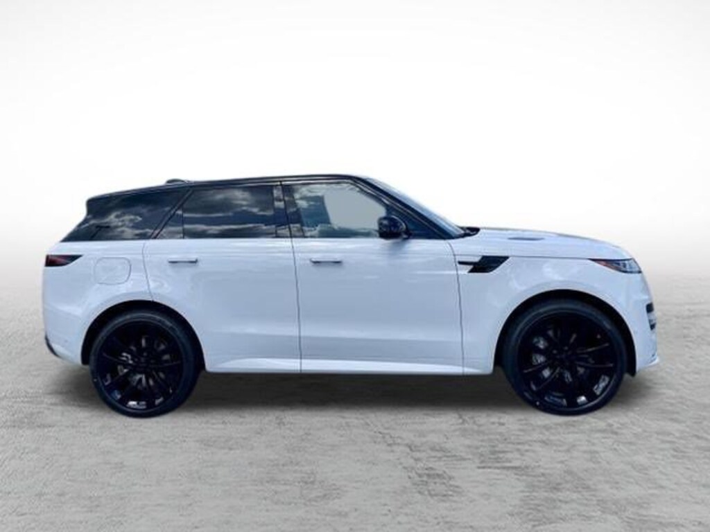 New 2026 Land Rover Range Rover Sport Dynamic SE SUV