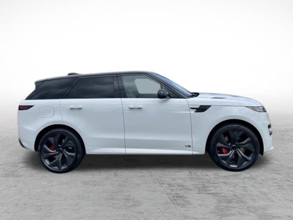 New 2026 Land Rover Range Rover Sport Dynamic SE SUV