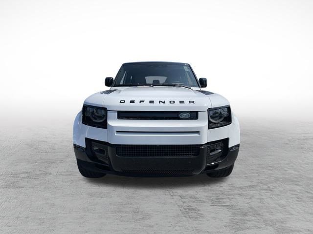 2025 Land Rover Defender X-Dynamic SE photo 2