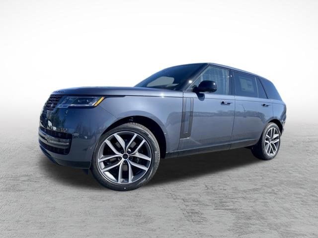 2026 Land Rover Range Rover 3.0 SE LWB 7's photo
