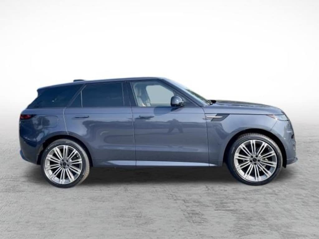 New 2026 Land Rover Range Rover Sport Dynamic SE SUV