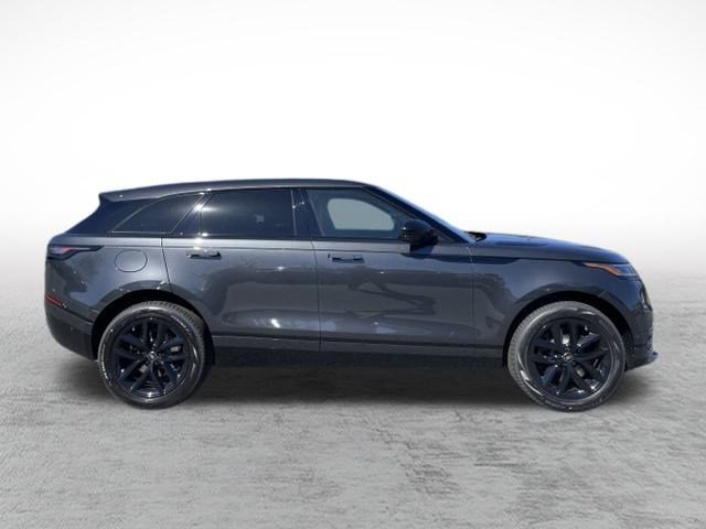 2026 Land Rover Range Rover Velar SE photo 4