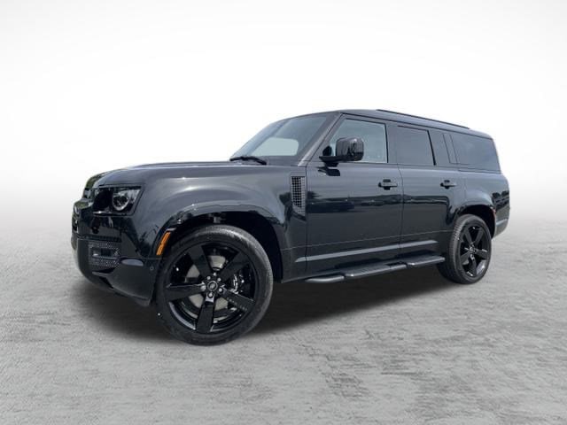 2025 Land Rover Defender V8's photo