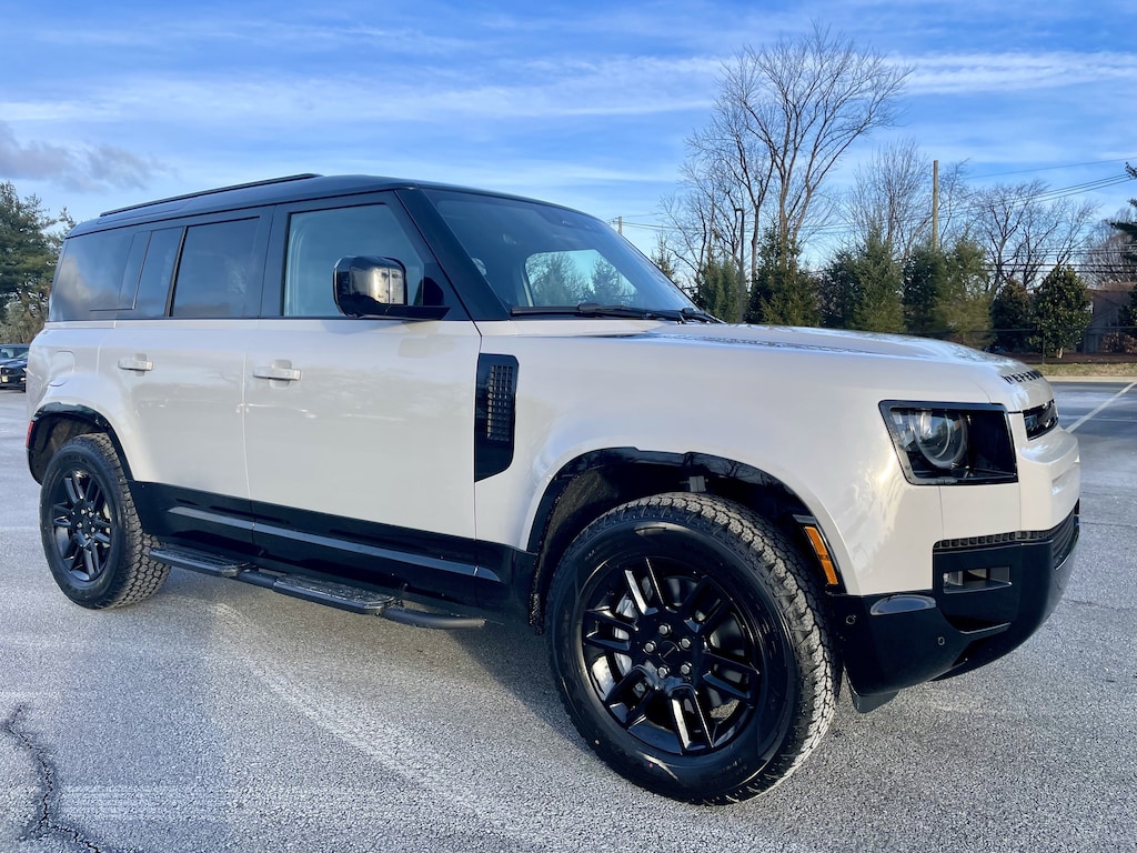 New 2026 Land Rover Defender 110 X-Dynamic SE SUV