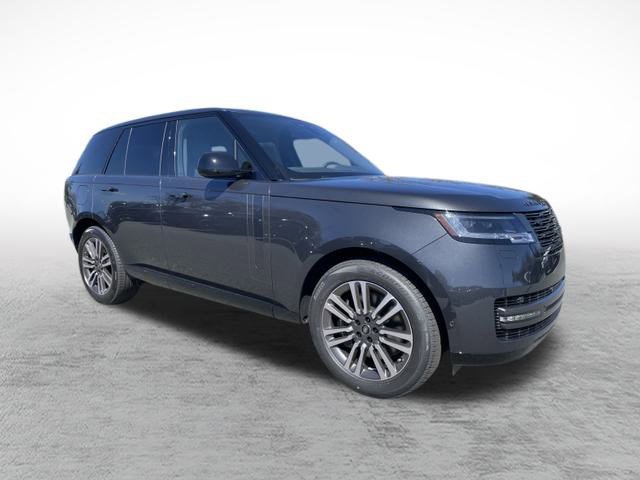 2025 Land Rover Range Rover SE photo 3