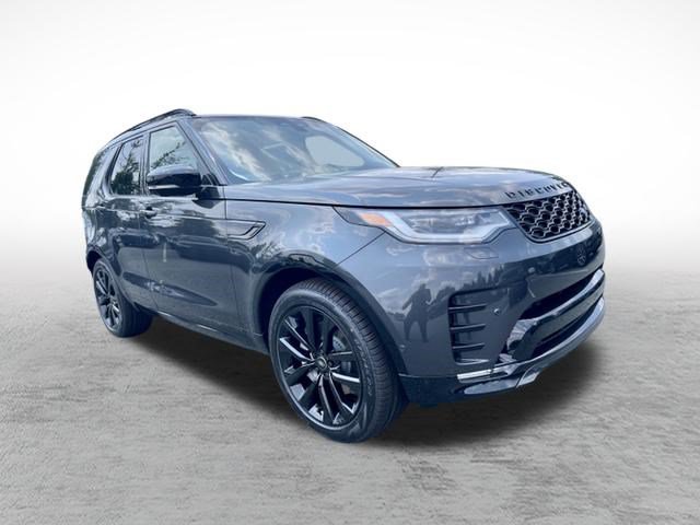 New 2026 Land Rover Discovery Dynamic SE SUV