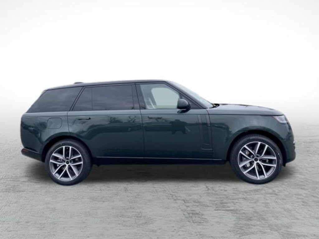 New 2026 Land Rover Range Rover SE 7 Seats SUV