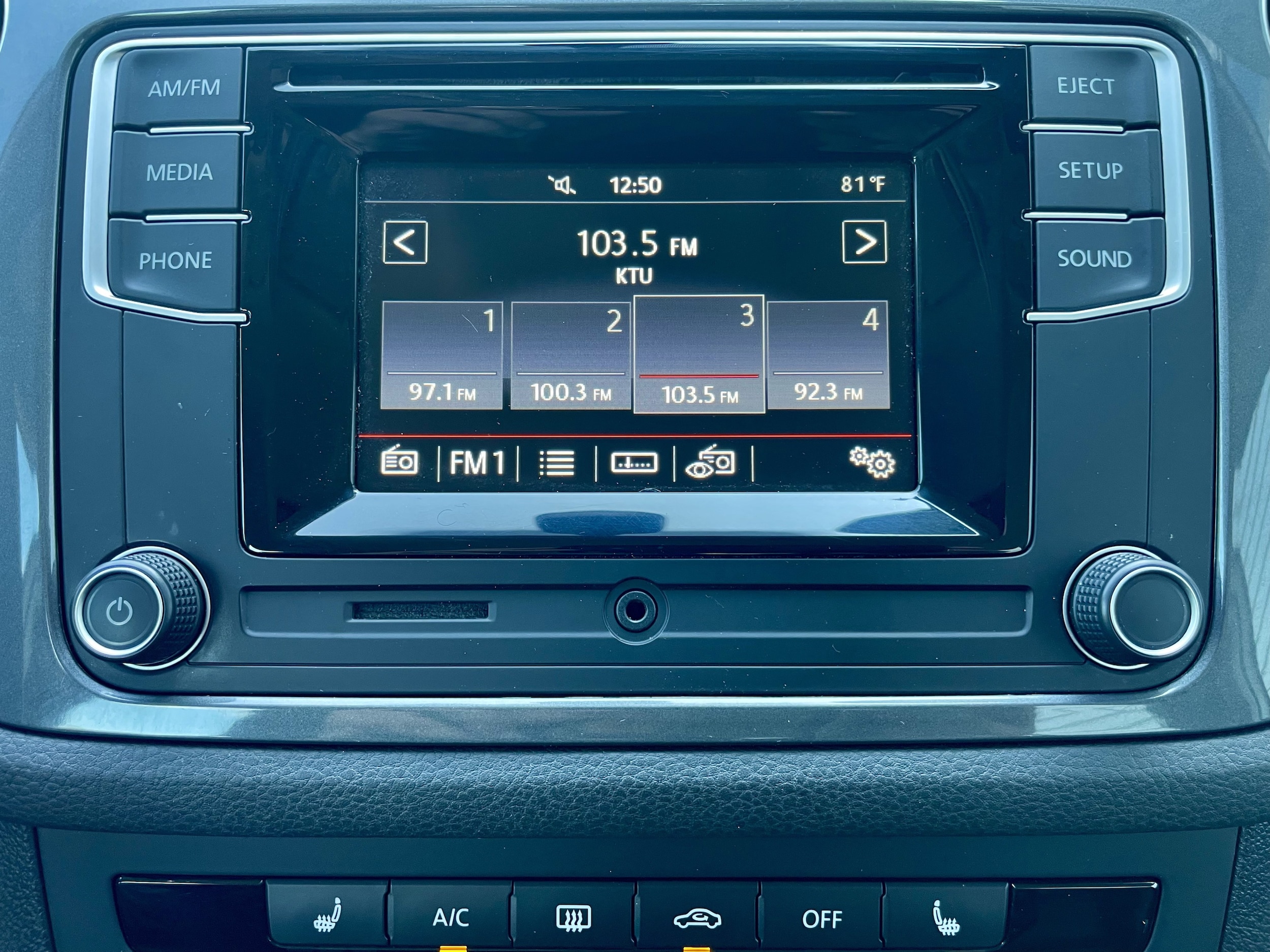 2016 Volkswagen Tiguan S - Photo 28