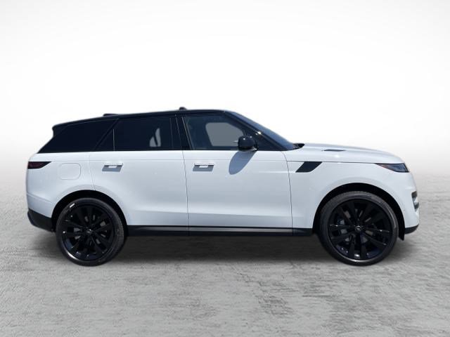 2025 Land Rover Range Rover Sport SE photo 2