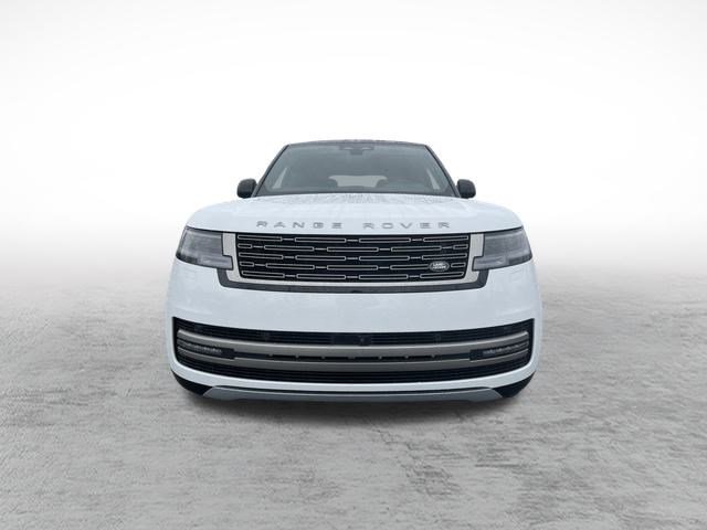 2025 Land Rover Range Rover SE photo 2