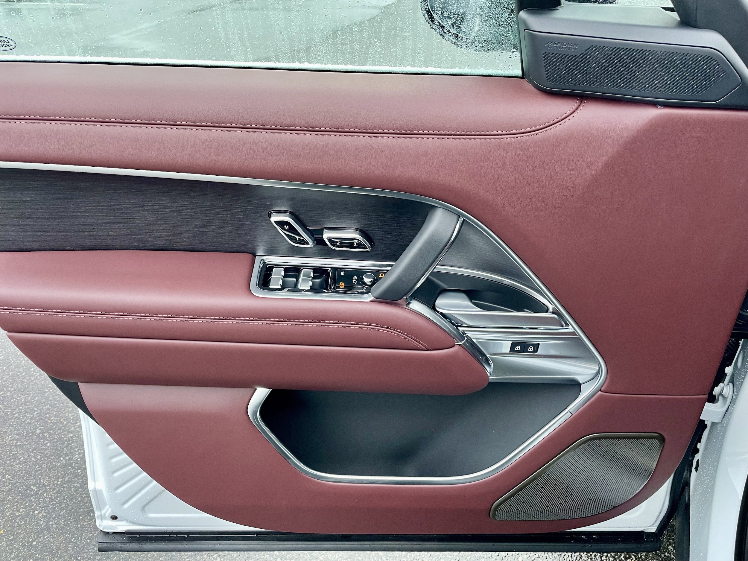 2026 Land Rover Range Rover Autobiography - Photo 12
