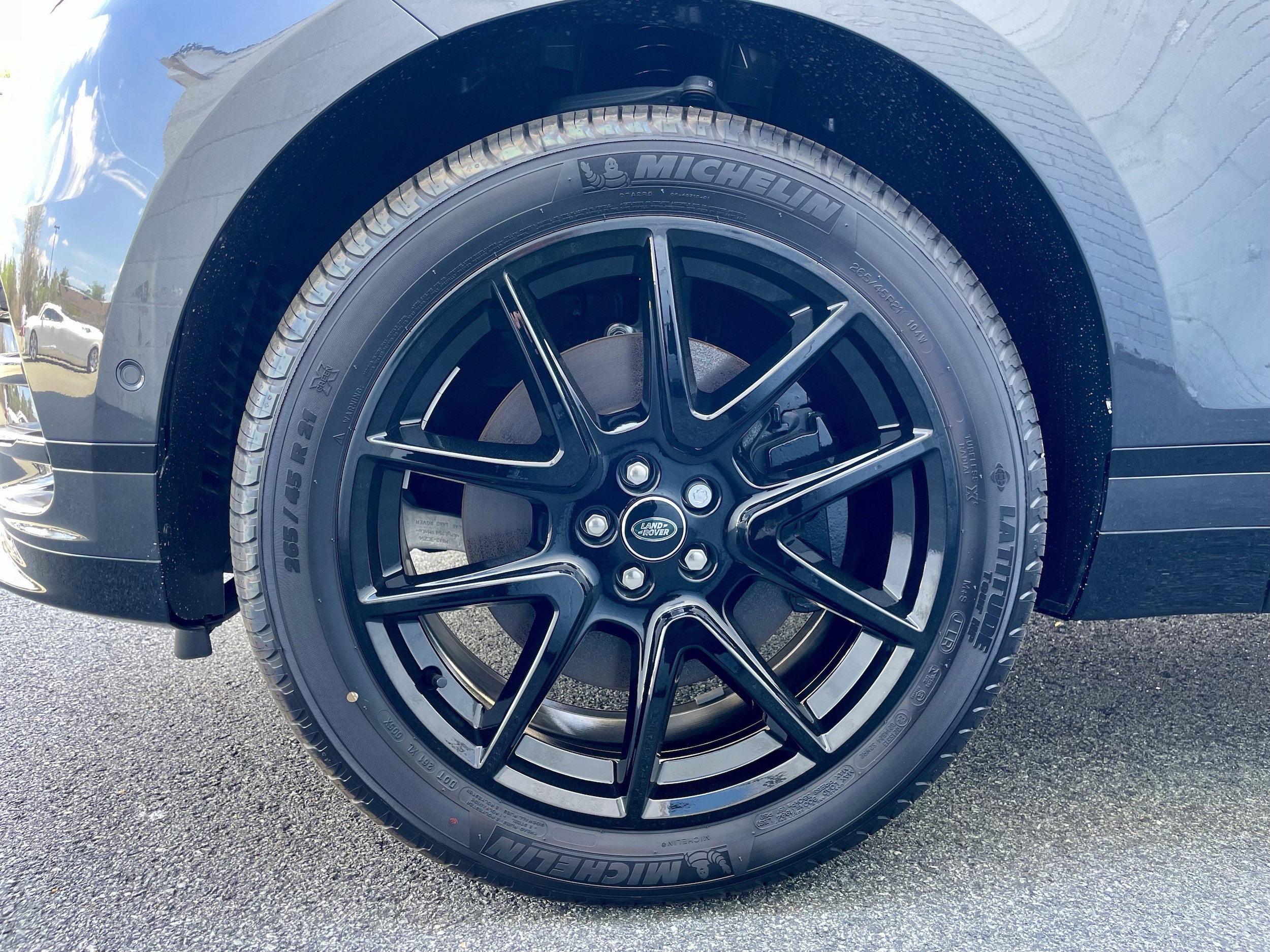 2026 Land Rover Range Rover Velar Dynamic SE - Photo 9