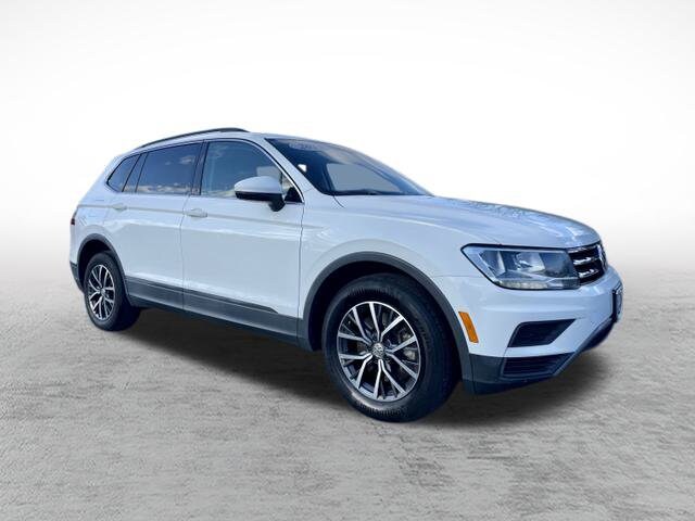 2019 Volkswagen Tiguan SE photo 2